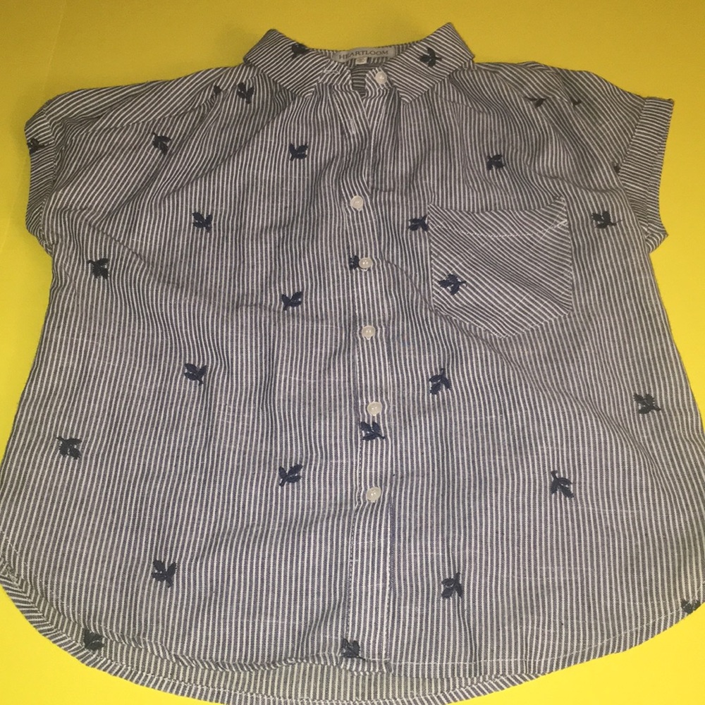Heartloom button down short-sleeve shirt